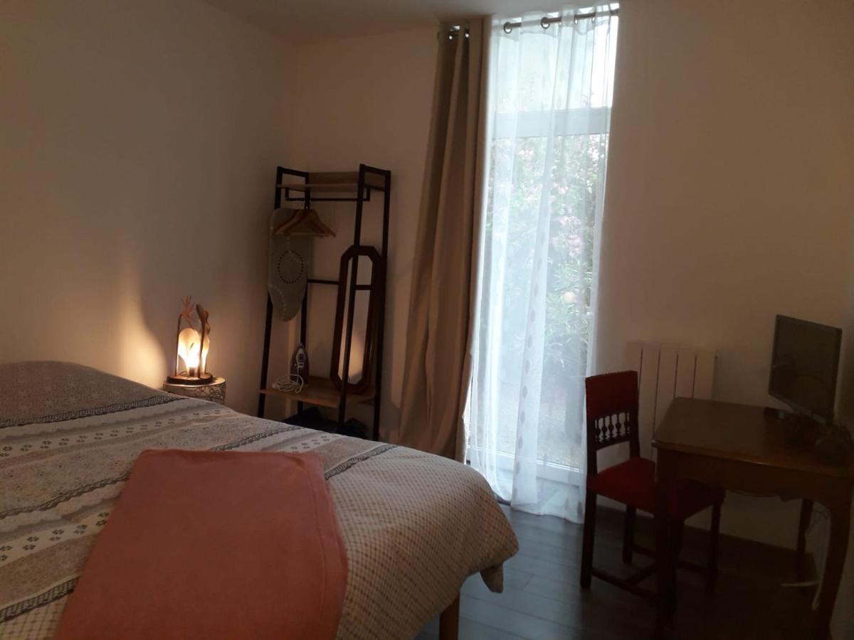 "Cosy Trendy & Chic" - Stayhome Quimper Bagian luar foto
